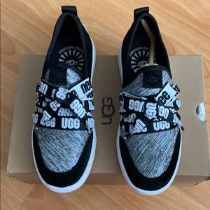 UGG ribbon sneakers Bid Kid 5 or women 7